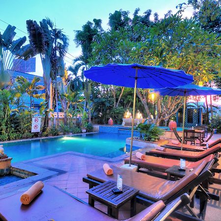 Gazebo Resort, Pattaya Ngoại thất bức ảnh
