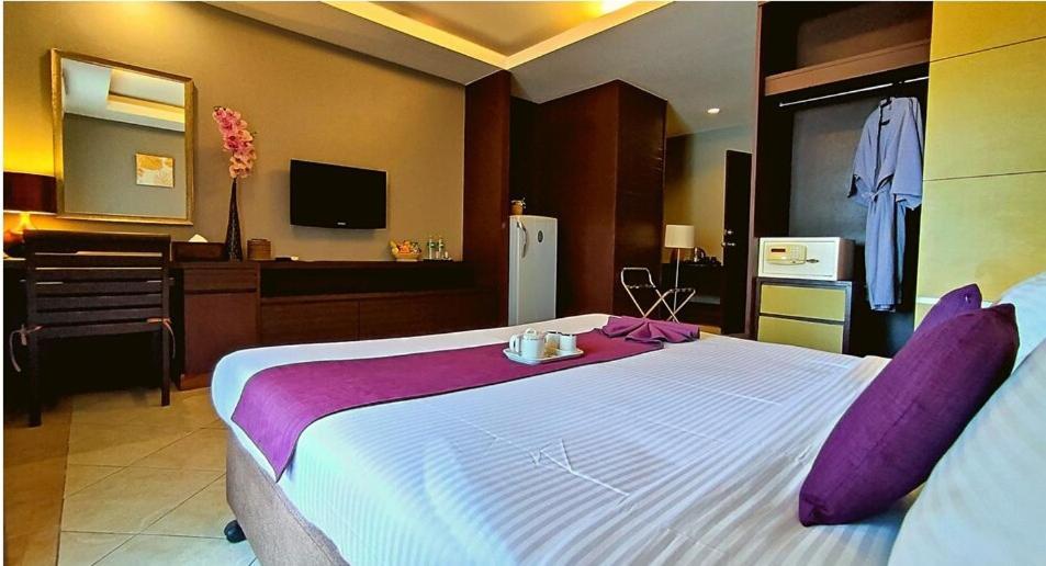 Gazebo Resort, Pattaya Ngoại thất bức ảnh